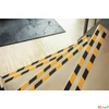 Kép 2/4 - Csúszásgátló szalag 2,5cmx15m DURABLE DURALINE sárga-fekete