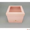 Kép 2/2 - Díszdoboz karton virágbox és bonbon doboz tetővel pink méretek: 18.5x18.5x15.5cm