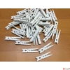Kép 2/2 - Fa csipesz fehér 4, 5cm 25db/cs