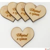 Kép 1/3 - Fa felirat tábla Elloptad a szívem 4cmx4.5cmx3mm 10db/cs