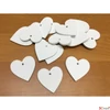 Kép 1/2 - Fa figura szív fehér 4cmx3mm 15db/cs