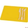 Kép 4/4 - Gyurmaformázó szett PANTAPLAST 180x250mm-es tábla + 3 formázókés Iskolaszerek Panta Plast 0439-0003-99