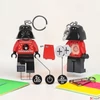 Kép 2/11 - Kulcstartó LEGO Darth Vader Star Wars Darth Vader Sweater LED világítással