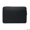 Kép 2/6 - Notebook tok 12 újrahasznosított anyagból KENSINGTON EQ Sleeve fekete