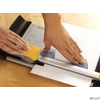 Kép 2/2 - Vágógép görgős A4 Fellowes Proton kis irodai használatra IFW54102