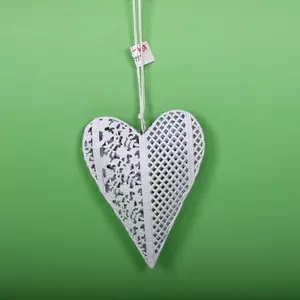 Valentín fém szív áttört fehér 14cm