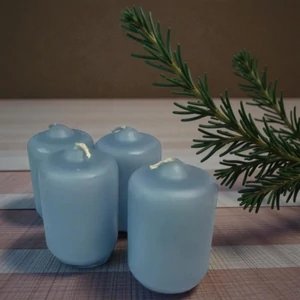 Adventi gyertya matt Pasztel kék 4x4x6cm darabos! a termék ára 1db-ra értendő!