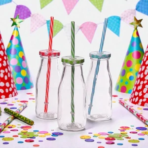 Üveg szívószállal 450ml csavaros 4féle szín fém tetővel csavaros sárga,kék,zöld,piros Dekorálható üveg