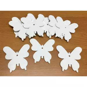 Fa figura pillangó fehér lepke 7cmx3mm 10db/cs