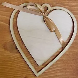 Fa figura szív kerettel 12, 5x11, 5cm