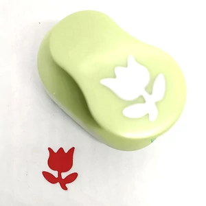 Formalyukasztó 25mm Tulipán
