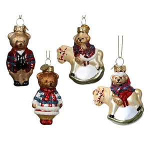 Karácsonyi dekor akasztós 24' 4 féle üveg figura kézzel festett 4.5cmx3.5cmx8cm sdkae