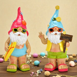 Kerti törpe színes kerámia napszemüveg  figura kézzel festett (2-féle) 1db/ár SDGW26