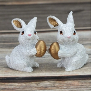 Húsvéti dekor fehér Nyúl pár, arany tojással 2db/szett