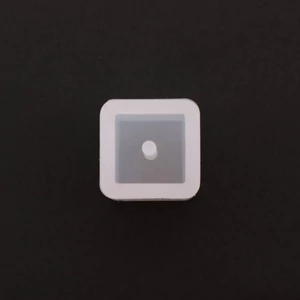 Öntőforma szilikon átlátszó kocka 1,7 x 1,7 x 1,4 cm 5 db/csom