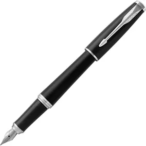 Parker Urban töltőtoll matt fekete tolltest ezüst klipszes-kupakos toll