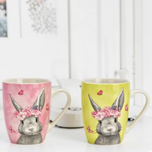 Porcelán bögre nyuszis 360ml rózsaszín/zöld kézzel festett (2-féle) 1db/ár SDGW26 tavasz húsvét nyá