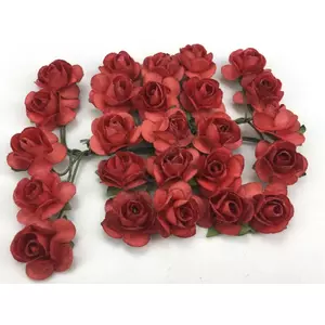 Rózsafej papír színes betűzős pick dekor piros 1,6cm (25db/csomag)