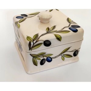 Szögletes doboz kerámia 13,5x13,5x11cm Violin olajbogyós kézzel festett