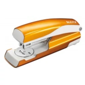 Tűzőgép Leitz Nexxt 5502 WOW 24/6, 26/6, 30 lap, metálfényű fekete Leitz 1db rendelési egység ár 1db-ra