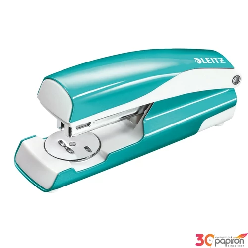 Tűzőgép Leitz Nexxt WOW 24/6-os metálfényű jégkék, 30lap dobozos Leitz 1db rendelési egység ár 1db-ra