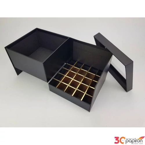Díszdoboz karton virágbox és bonbon doboz tetővel fekete méretek: 18.5x18.5x15.5cm