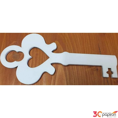 Fa figura kulcs szíves fehér 20cm