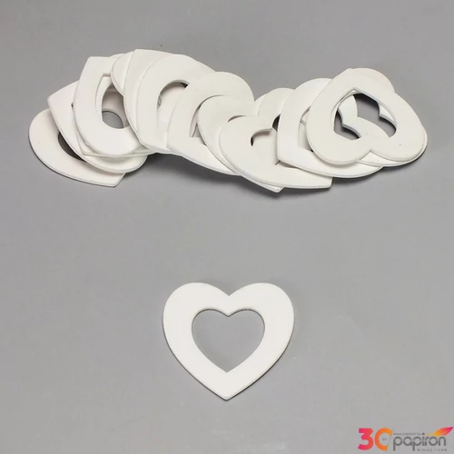 Fa figura szív fehér lyukkal 6cmx5.5cmx3mm 15db/cs
