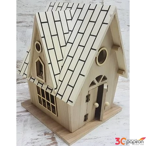 Fa házikó tetőtérrel mozgatható ajtóval 20x20x26, 5cm