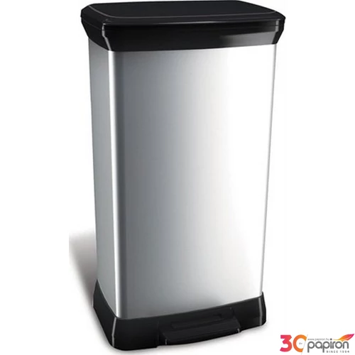 Papírkosár Curver 50L Fémhatású, pedálos Mérete.: 39x72x29cm