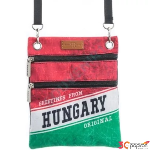 Útlevéltáska Budapest feliratos és fényképes Soma-O Magyaros termék